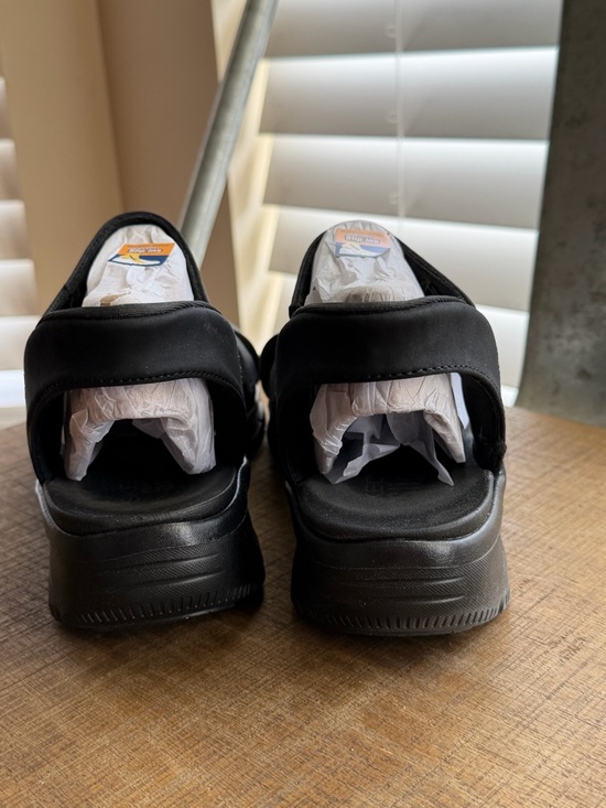 Skechers Hands Free Slip-ins  Sandals 6.5 Wide - Picture 7 of 9